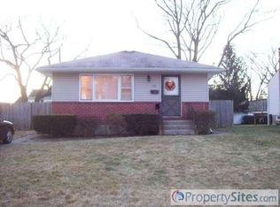 126 W 14th St, Deer Park, NY 11729