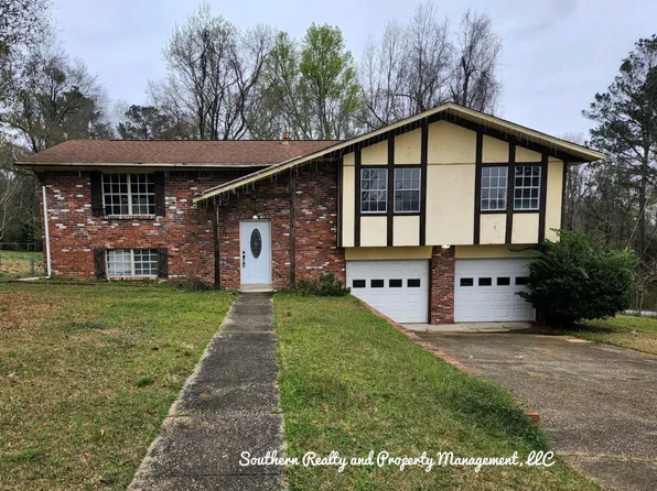 14 Azaleawood Dr, Wetumpka, AL 36093
