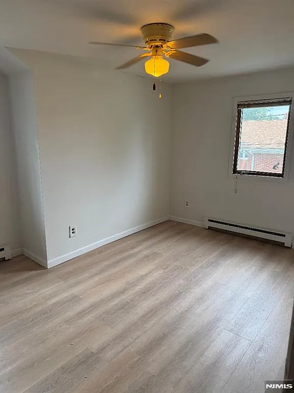 3 bed, $3,500 — Photo 3
