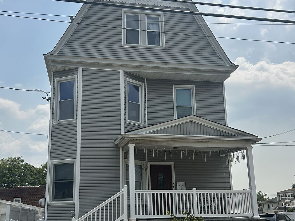1st image of 36 Rutherford Pl Floor 2