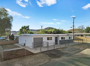 1141 Dawes St, Lake Elsinore, CA 92530
