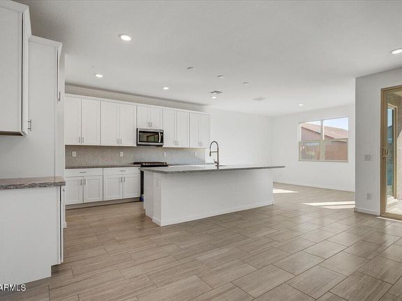 5th image of 2515 E SAN MIGUEL Drive