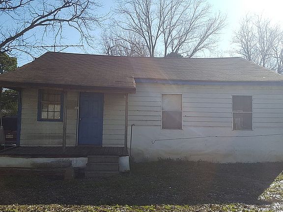 2nd image of 813 Park St