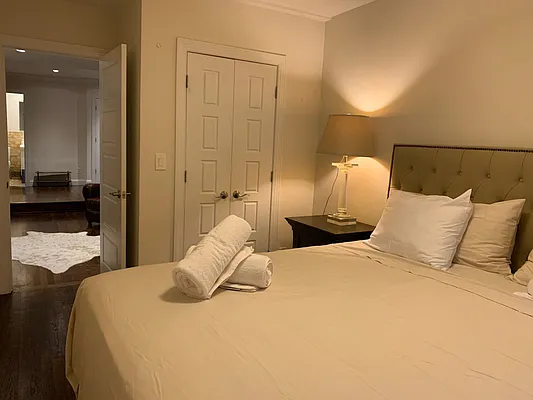 Rented by Owner | media 9