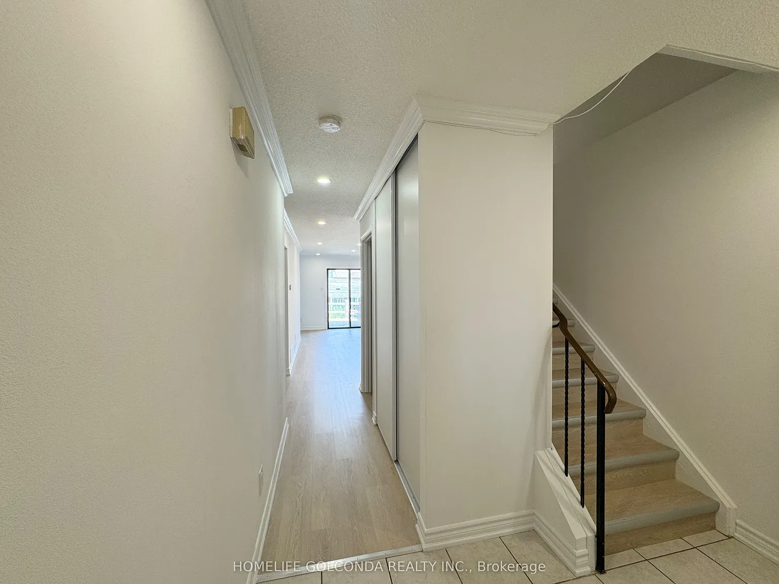 4 bed, $3,100 — Photo 2