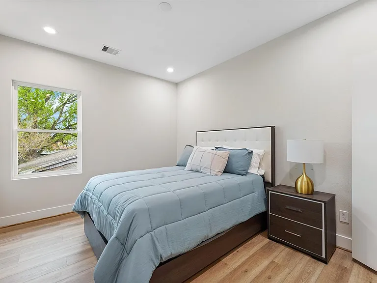 2131 Blalock Rd #D — Photo 19