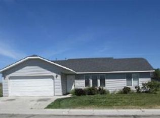 900 Ambrose Ave, Wendell, ID 83355