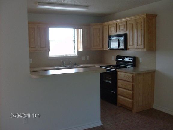 kitchen with bar