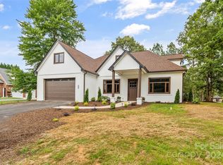 10 Trey Ct, Granite Falls, NC 28630