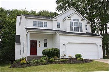 1st image of 205 Woodbridge Ln
