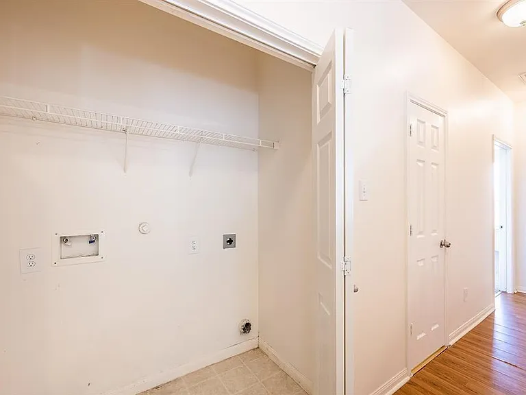 16310 Bandicoot Dr — Photo 10