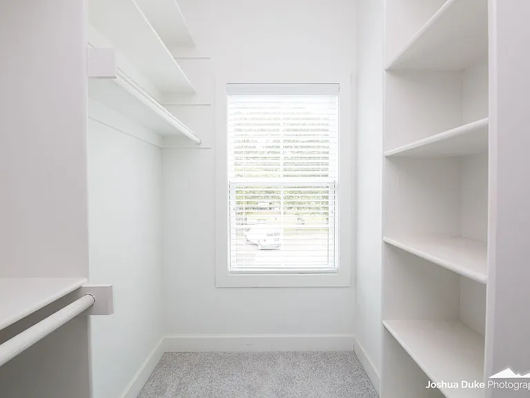 1320 S College Ave — Photo 28