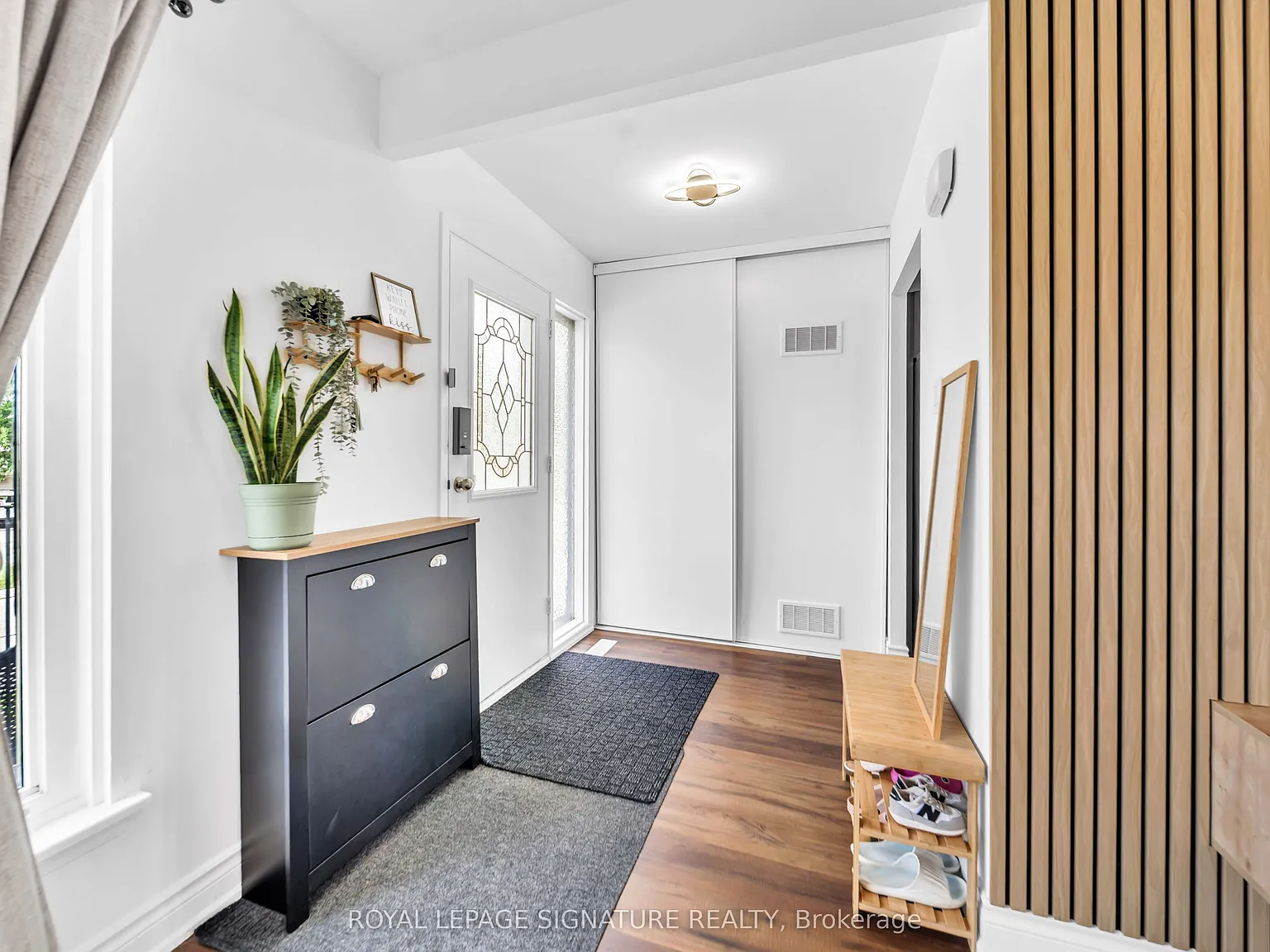 3 bed, $2,650 — Photo 2