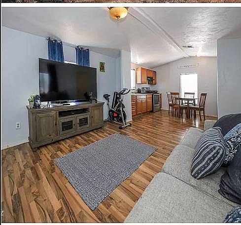2nd image of 5893 S Branding Iron Cir