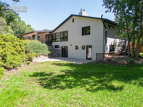 3rd image of 2510 Old Broadmoor Rd