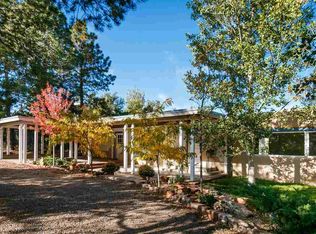 1454 Encina Rd, Santa Fe, NM 87505