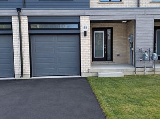 81 Queensbrook Cres, Cambridge, ON N1S0E5