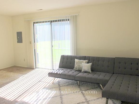 2nd image of 6504 Rolling Glen Dr