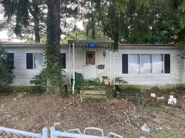 187 Watkins St, Nelsonville, OH 45764