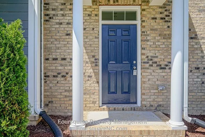 6405 Giddings St — Photo 3
