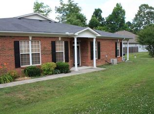 1821 Jackson Square Dr, Hixson, TN 37343