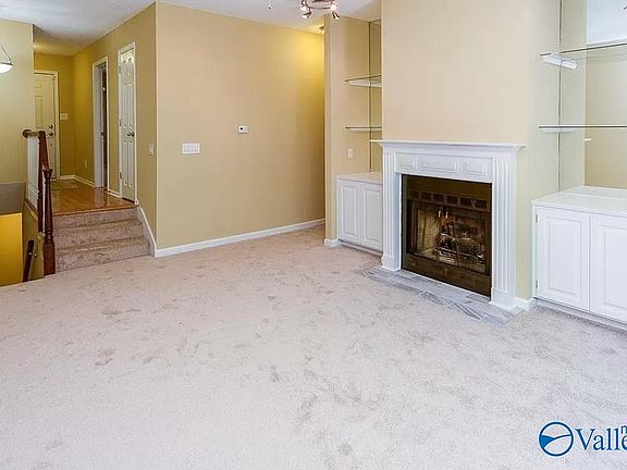 2nd image of 207 Mountain Ridge Dr #4