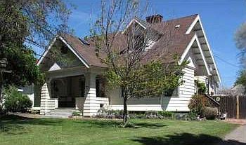 2nd image of 2518 N Magnolia St