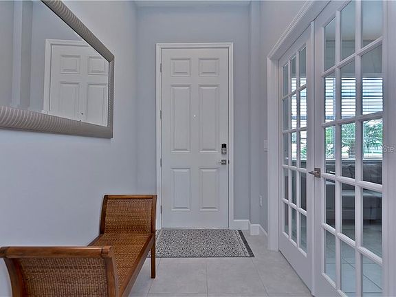 3rd image of 5713 Stockport St
