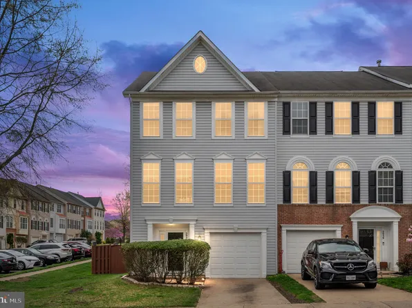 2937 Stockholm Way, Woodbridge, VA 22191