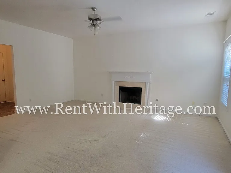 6484 Barkston Trce — Photo 9