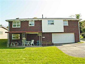3rd image of 117 Roselawn Dr