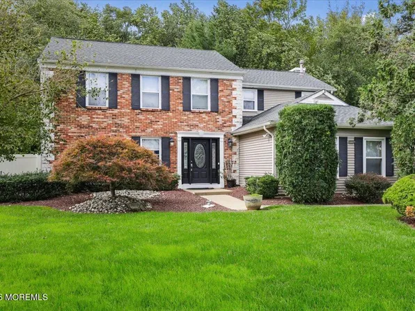 1 Salem Lane, Manalapan, NJ 07726