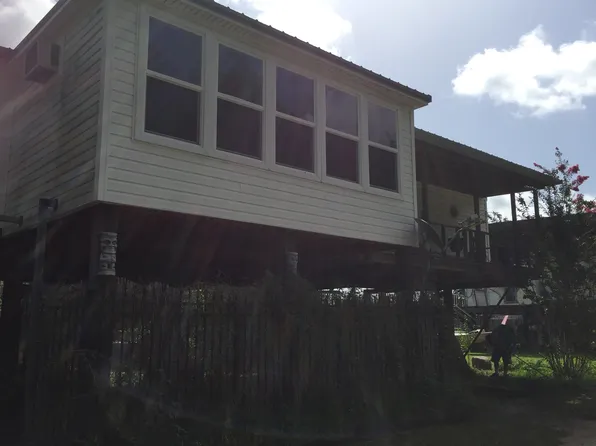 5215 Goos Ferry Rd, Lake Charles, LA 70615