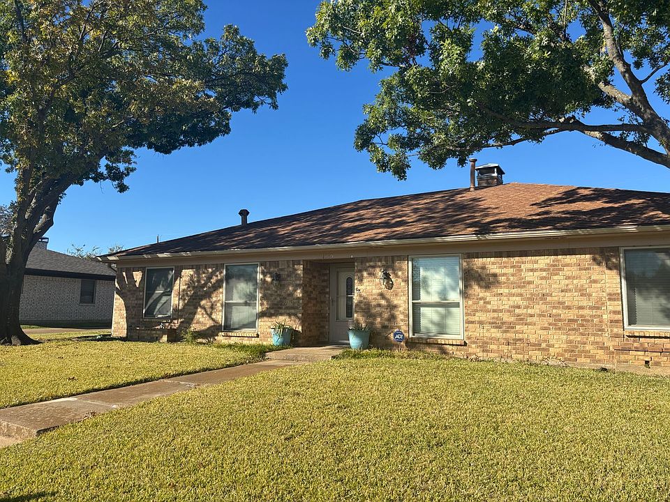 1st image of 1419 Idlewood Dr