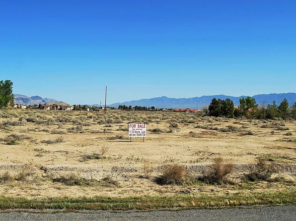 1550 Jornada St, Pahrump, NV 89048