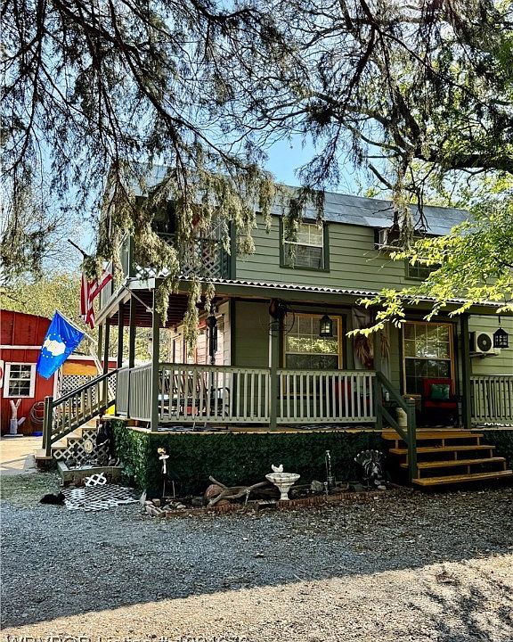 1st image of 948 Lone Oak Rd E