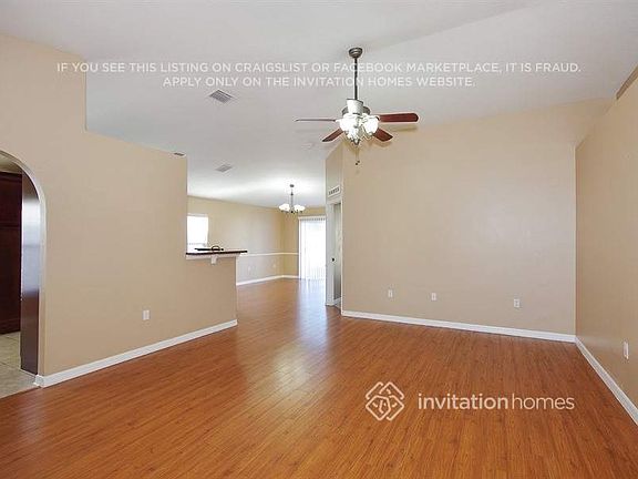 4th image of 14127 Econ Woods Ln