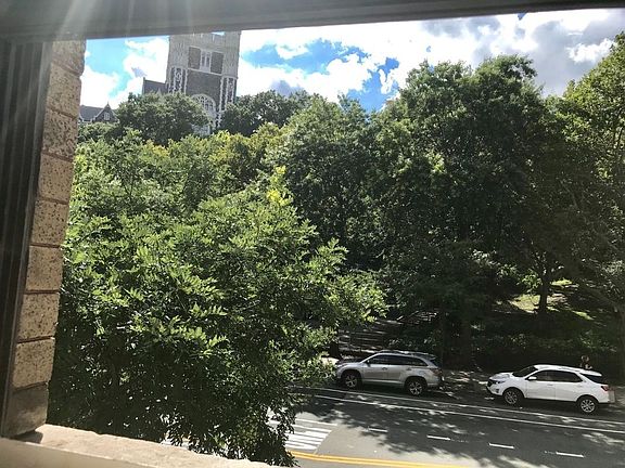 3rd image of 610 Saint Nicholas Ave APT 2A