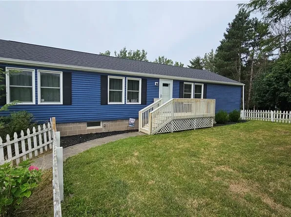 6851 Beech Tree Rd, Auburn, NY 13021
