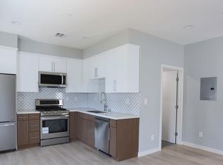 1242 N Beachwood Dr #1240-1/2, Los Angeles, CA 90038