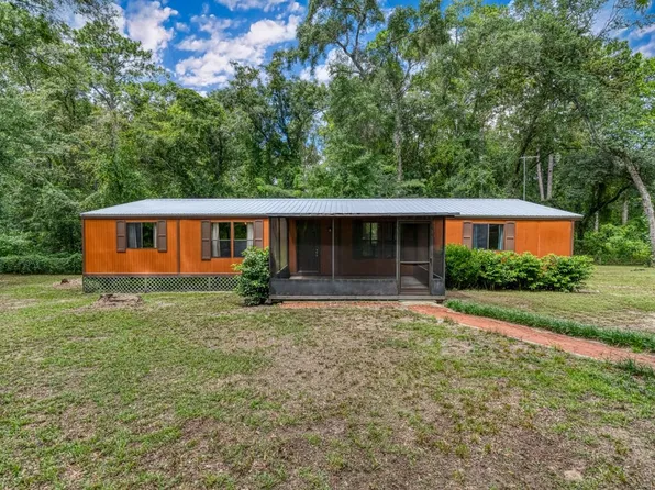 1628 Silver Lake Rd, Tallahassee, FL 32310