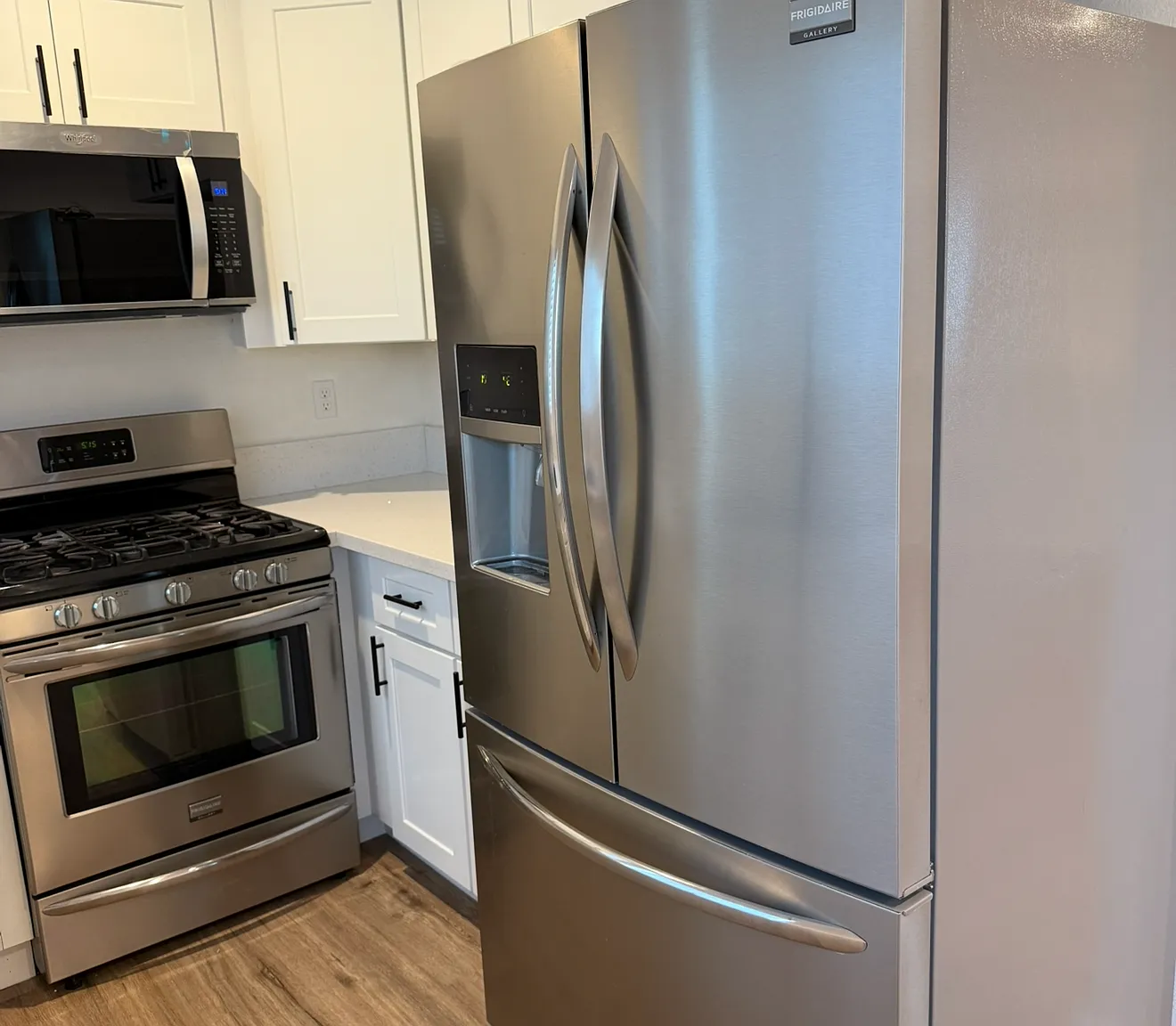 Studio, 500 sqft, $1,450 — Photo 3