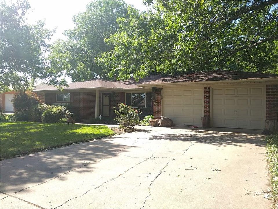 1st image of 1705 Cordell St
