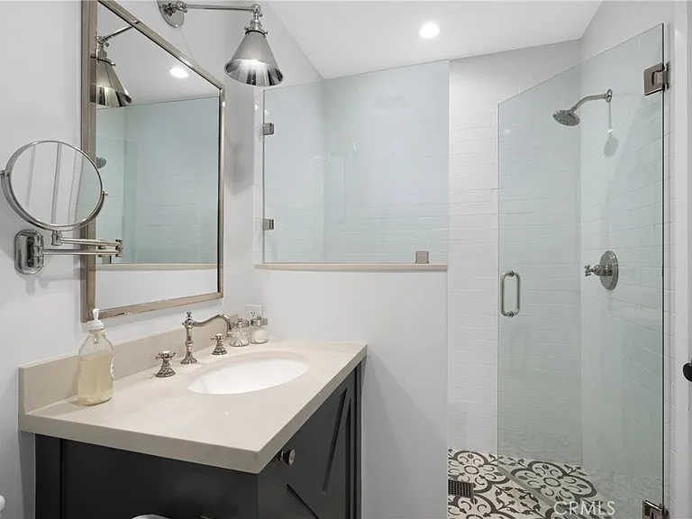 302 Orchid Ave — Photo 21