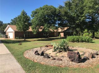 6650 E Rock Creek Rd, Norman, OK 73026