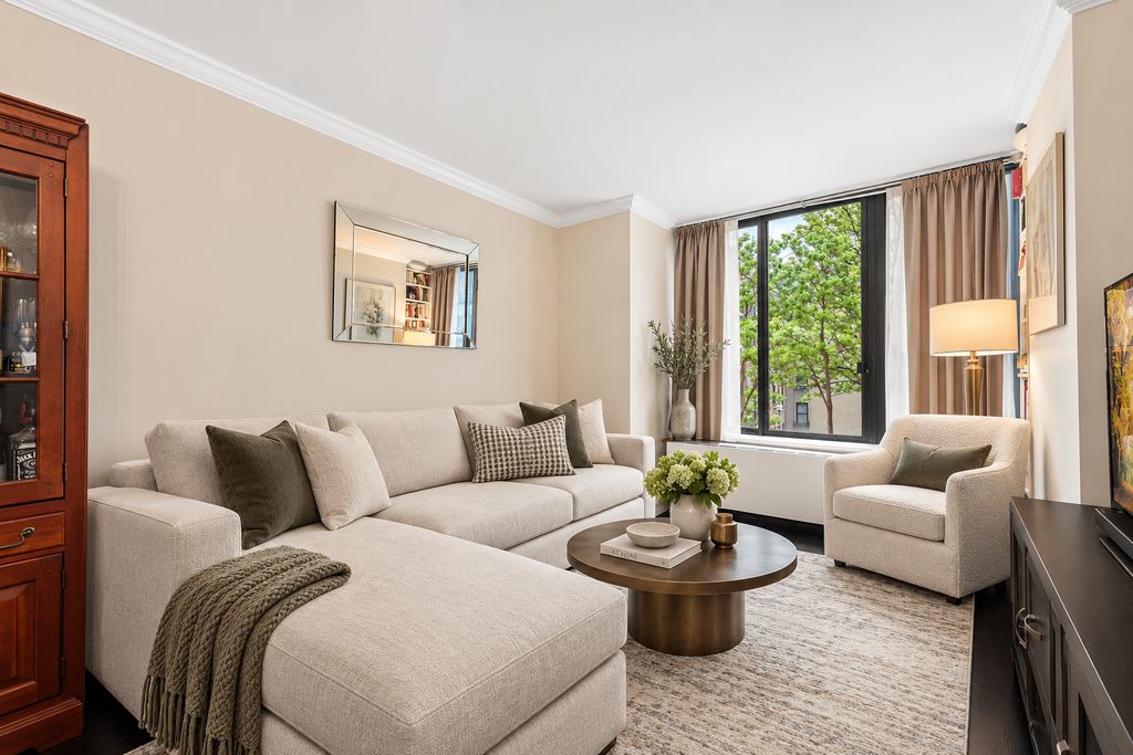 1-bedroom condo for rent in Yorkville