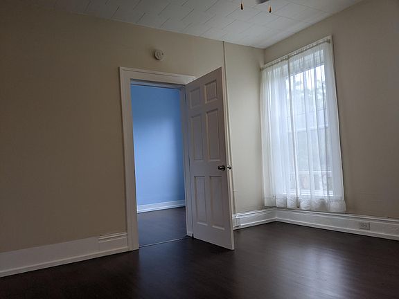 5th image of 2231 5th Ave #3