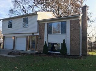 8550 Ashton Ct, Ypsilanti, MI 48198