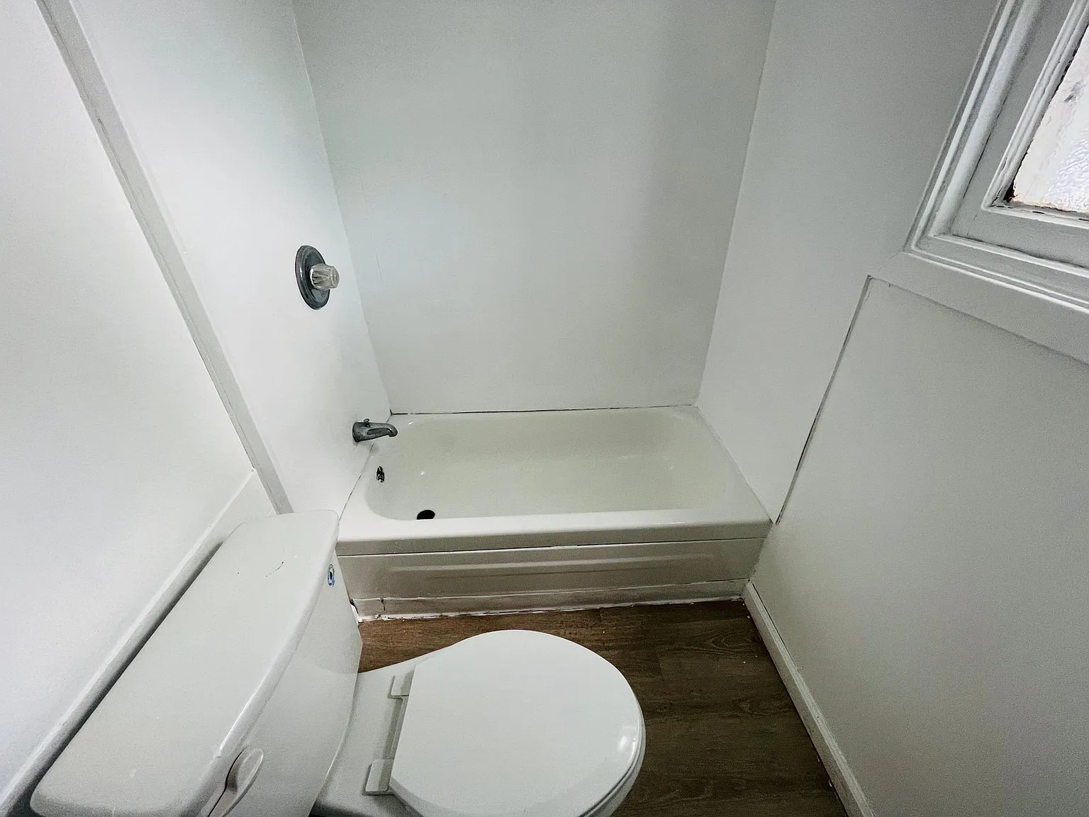 327 Hampshire St — Photo 4