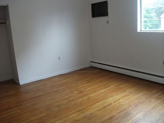 16 - bdrm (2)